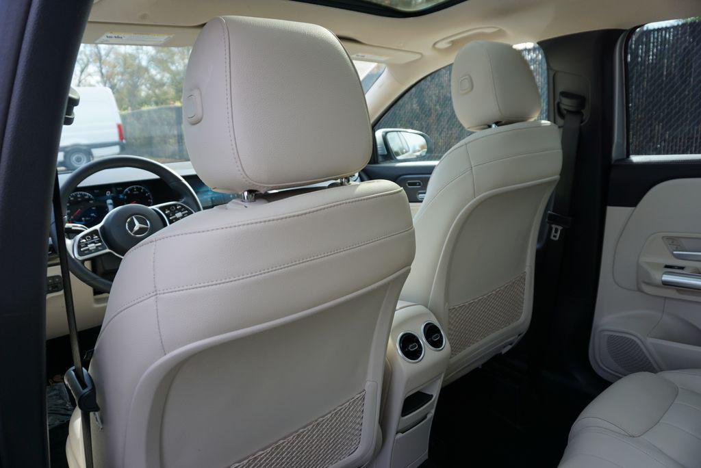 used 2021 Mercedes-Benz GLA 250 car, priced at $28,995