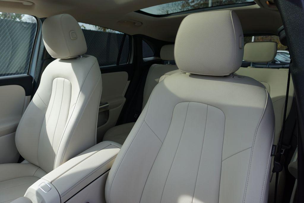 used 2021 Mercedes-Benz GLA 250 car, priced at $28,995