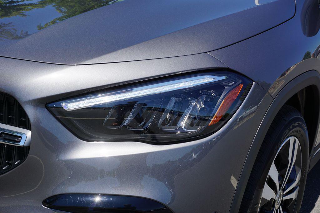 new 2026 Mercedes-Benz GLA 250 car, priced at $49,320