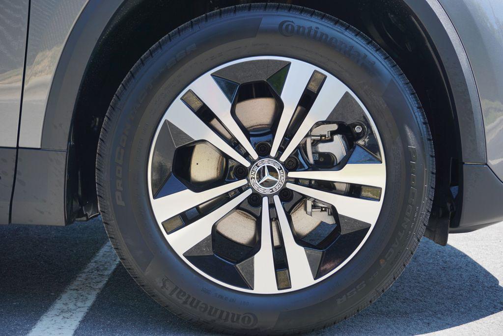 new 2026 Mercedes-Benz GLA 250 car, priced at $49,320