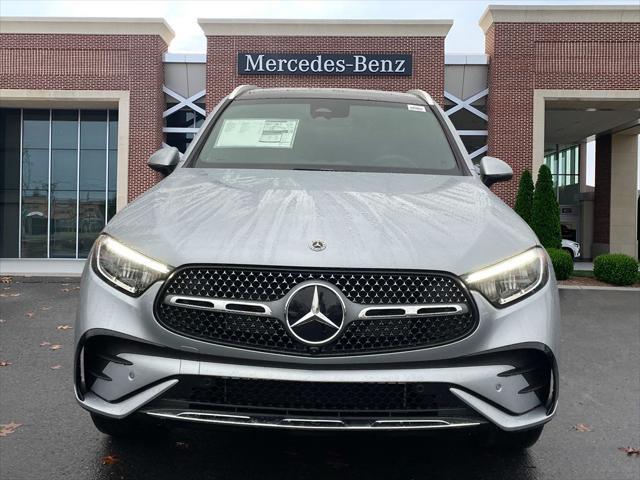 new 2025 Mercedes-Benz GLC 350e car, priced at $70,885