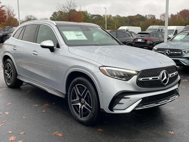 new 2025 Mercedes-Benz GLC 350e car, priced at $70,885