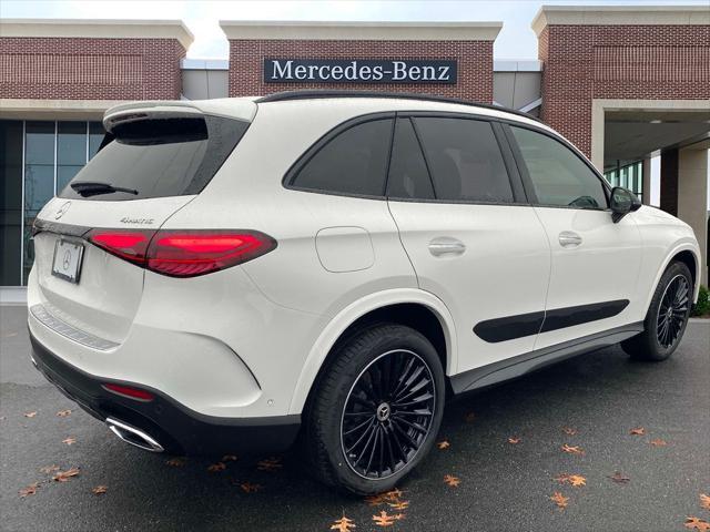 new 2025 Mercedes-Benz GLC 300 car, priced at $63,825