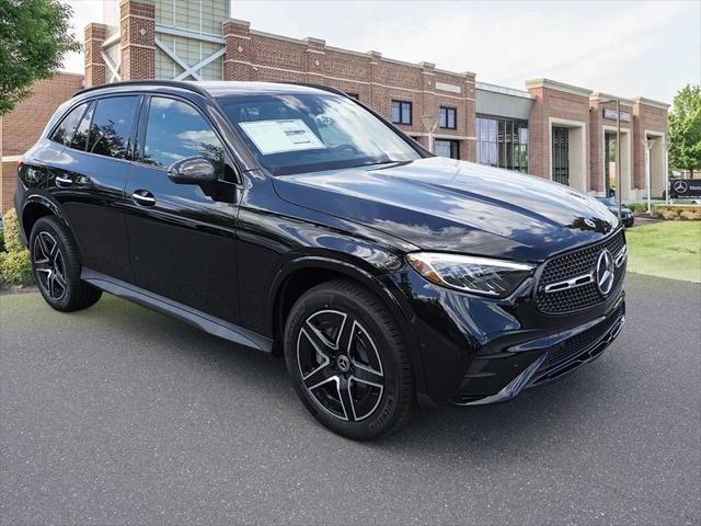 new 2025 Mercedes-Benz GLC 300 car, priced at $57,710