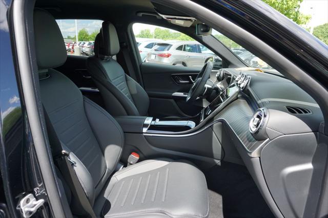 new 2025 Mercedes-Benz GLC 300 car, priced at $57,710