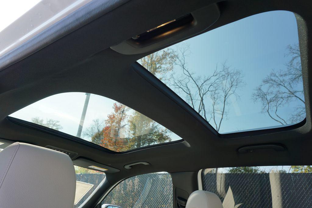 new 2026 Mercedes-Benz GLB 250 car, priced at $50,095