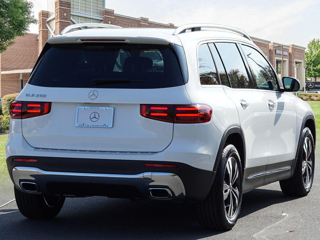 new 2026 Mercedes-Benz GLB 250 car, priced at $50,095