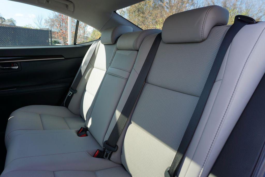 used 2017 Lexus ES 350 car, priced at $25,495