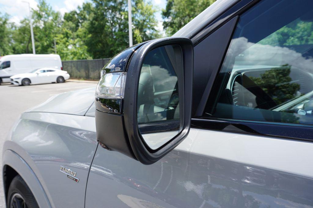 new 2025 Mercedes-Benz AMG GLE 53 car, priced at $113,170