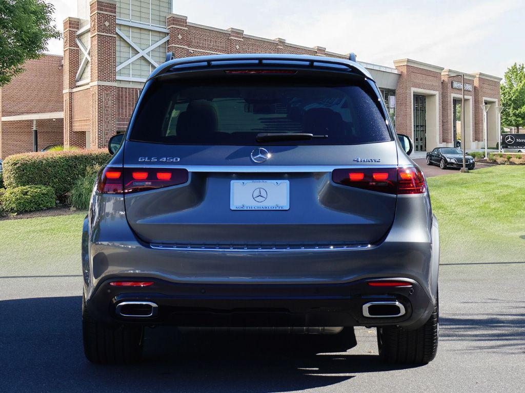 new 2026 Mercedes-Benz GLS 450 car, priced at $101,585