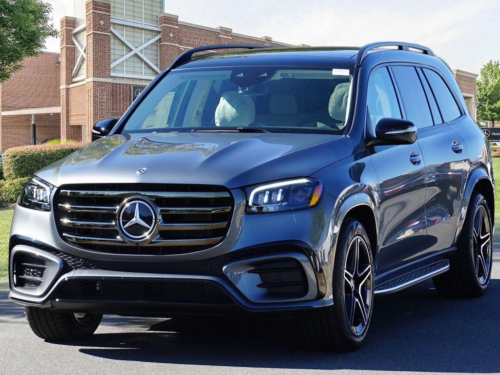 new 2026 Mercedes-Benz GLS 450 car, priced at $101,585