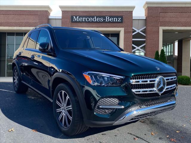 new 2025 Mercedes-Benz GLE 450 car, priced at $76,950