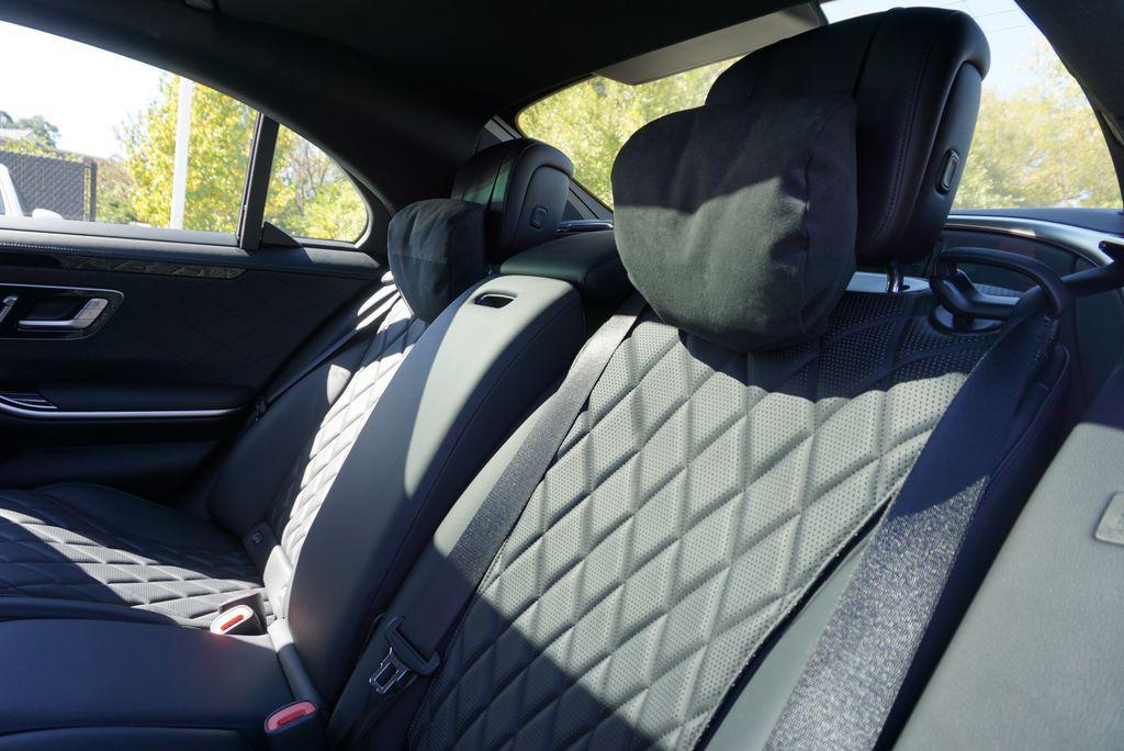 used 2022 Mercedes-Benz S-Class car, priced at $79,995