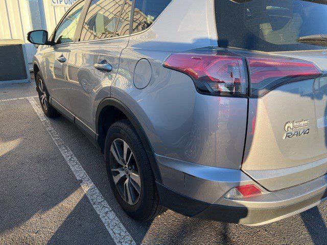 used 2018 Toyota RAV4 car