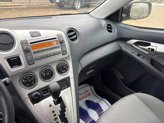 used 2009 Toyota Matrix car, priced at $6,900