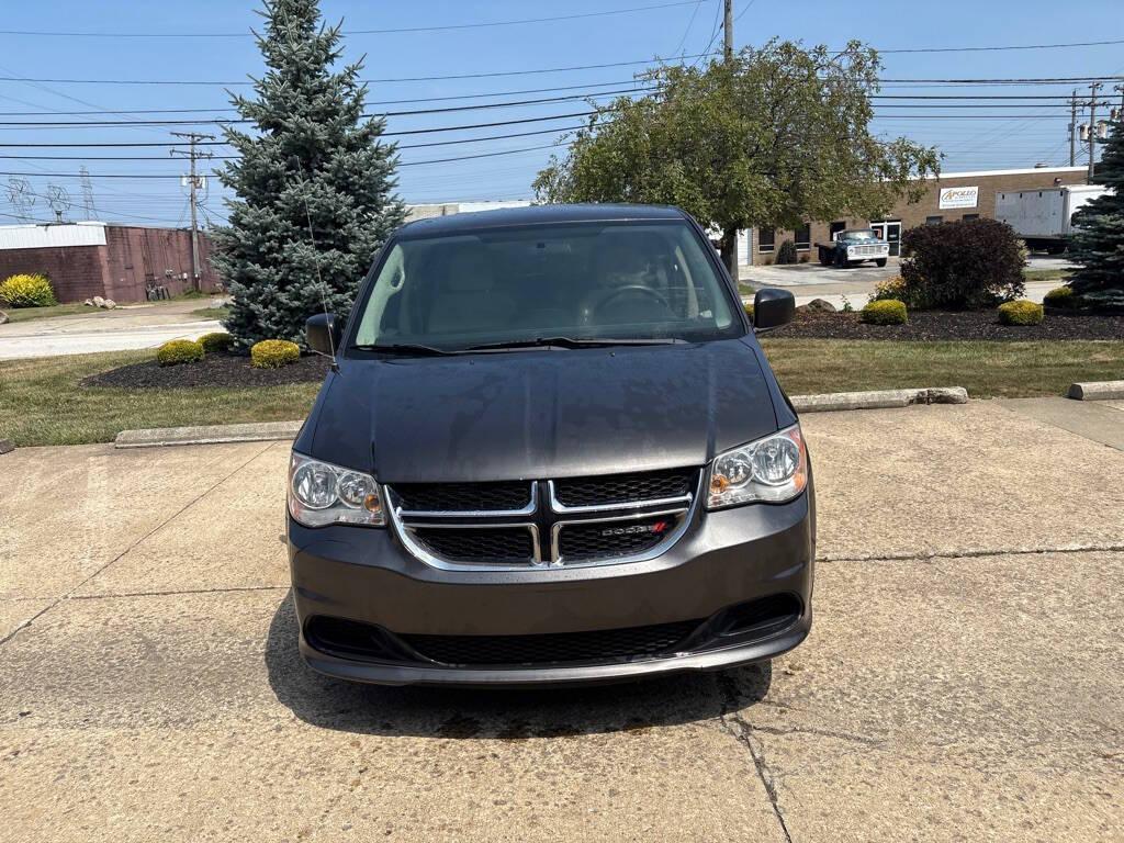 used 2015 Dodge Grand Caravan car, priced at $5,500