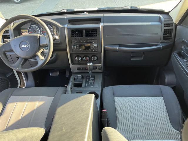 used 2010 Jeep Liberty car, priced at $6,900