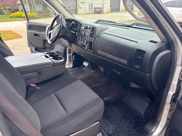 used 2010 Chevrolet Silverado 1500 car, priced at $11,500