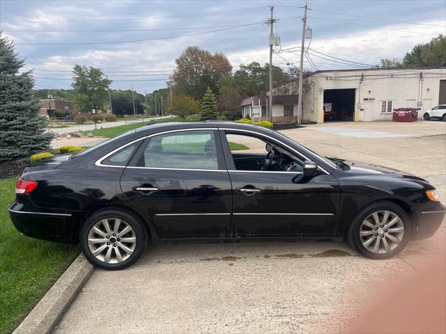 used 2009 Hyundai Azera car, priced at $4,500