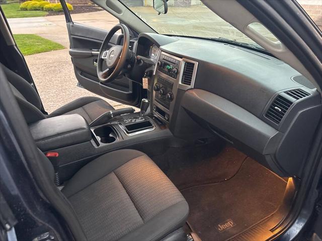 used 2010 Jeep Grand Cherokee car, priced at $5,500