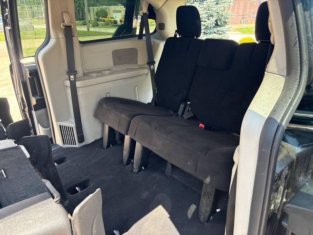 used 2013 Dodge Grand Caravan car, priced at $5,500