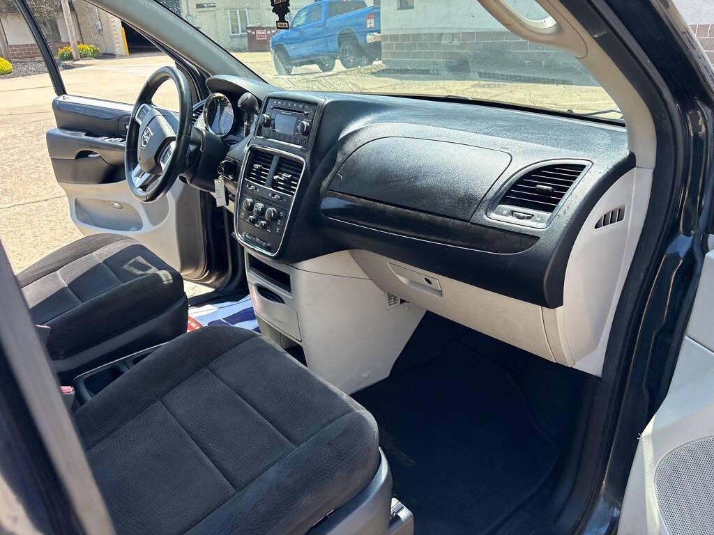 used 2013 Dodge Grand Caravan car, priced at $5,500