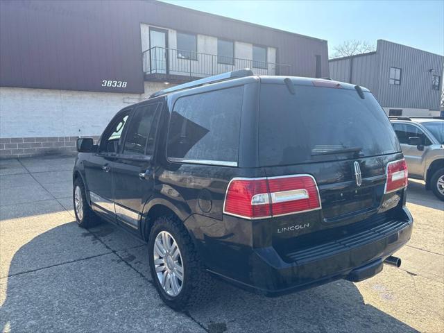 used 2009 Lincoln Navigator car, priced at $7,300