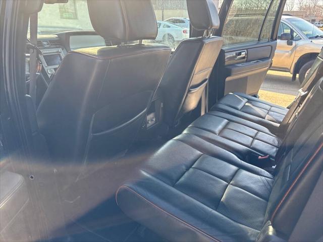 used 2009 Lincoln Navigator car, priced at $7,300