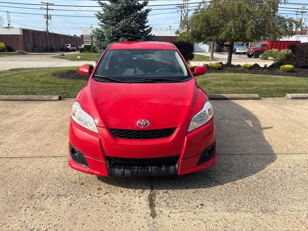 used 2010 Toyota Matrix car, priced at $5,500