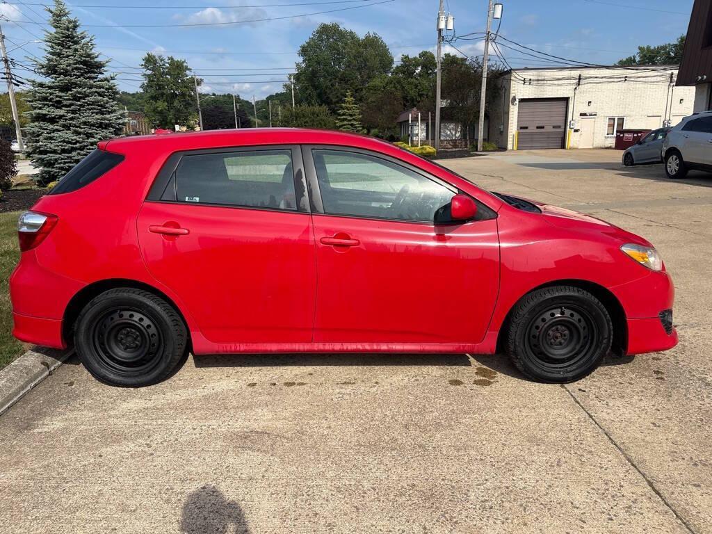 used 2010 Toyota Matrix car, priced at $5,500