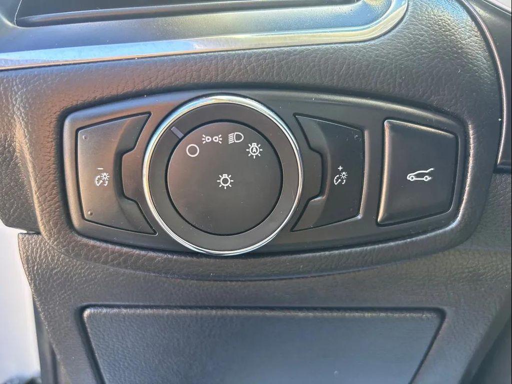 used 2018 Ford Edge car, priced at $13,892