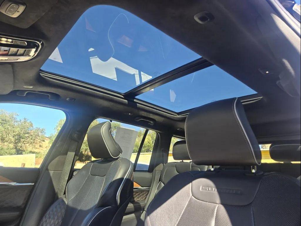 used 2022 Jeep Grand Cherokee car, priced at $35,396