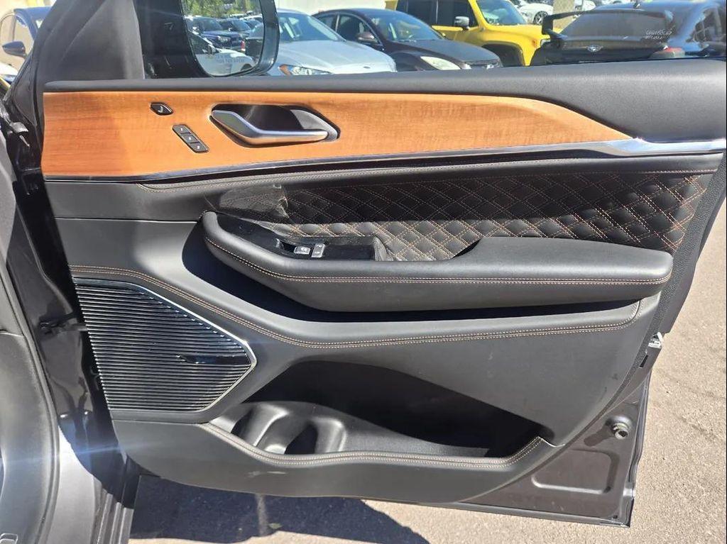 used 2022 Jeep Grand Cherokee car, priced at $35,396