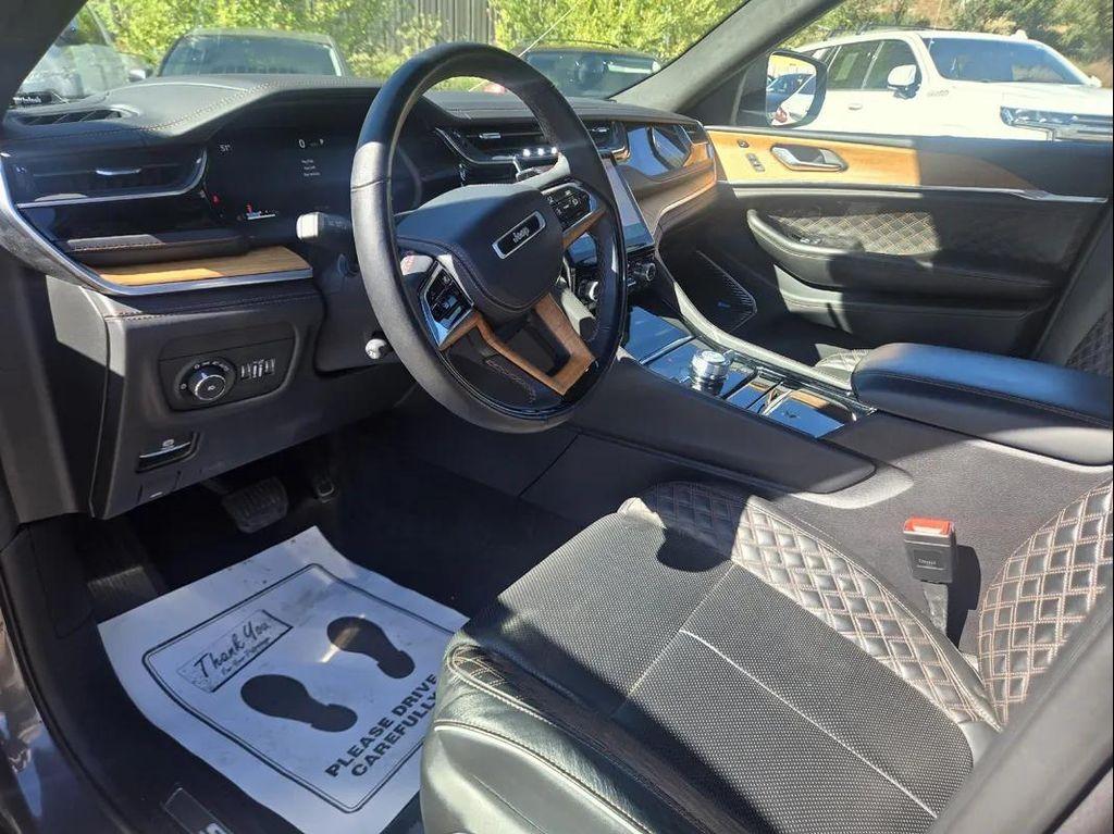 used 2022 Jeep Grand Cherokee car, priced at $35,396