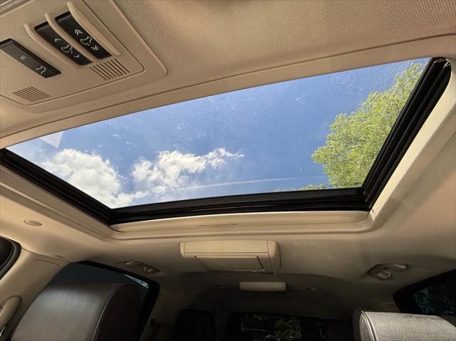 used 2014 Cadillac Escalade ESV car, priced at $23,494