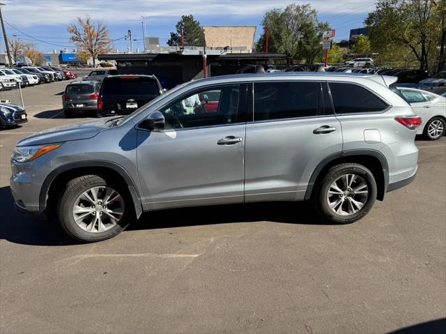 used 2015 Toyota Highlander car, priced at $18,592