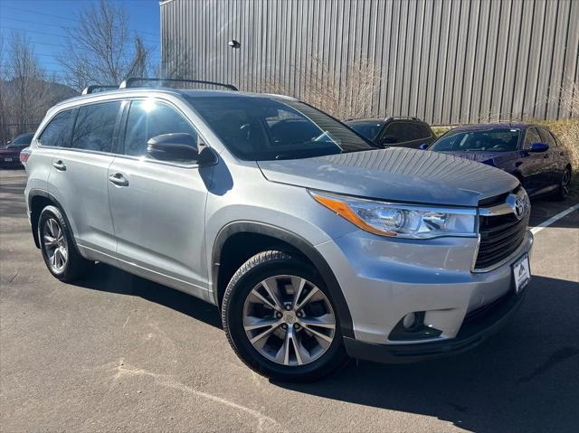 used 2015 Toyota Highlander car, priced at $16,995