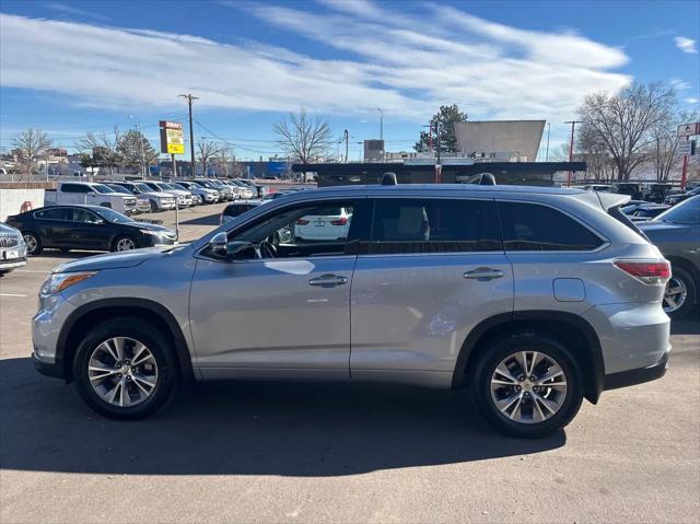 used 2015 Toyota Highlander car, priced at $16,995