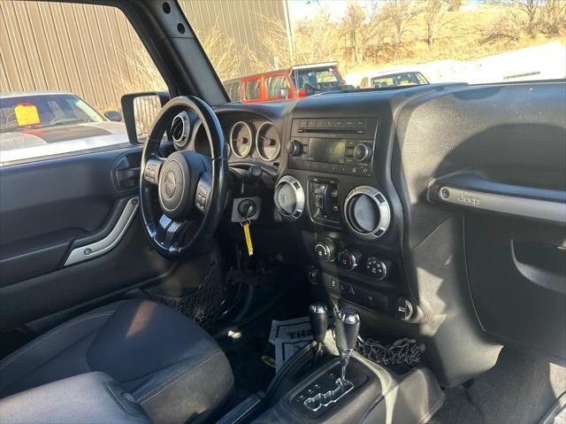 used 2015 Jeep Wrangler Unlimited car, priced at $18,995