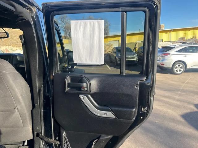 used 2015 Jeep Wrangler Unlimited car, priced at $18,995