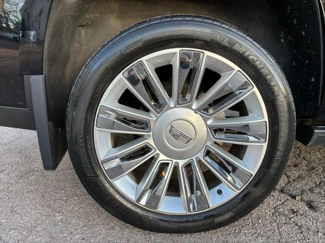 used 2016 Cadillac Escalade car, priced at $33,592