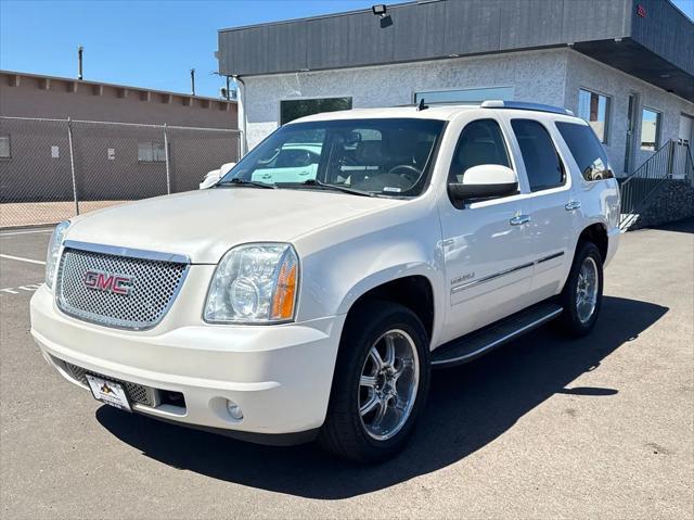 used 2013 GMC Yukon car, priced at $17,499