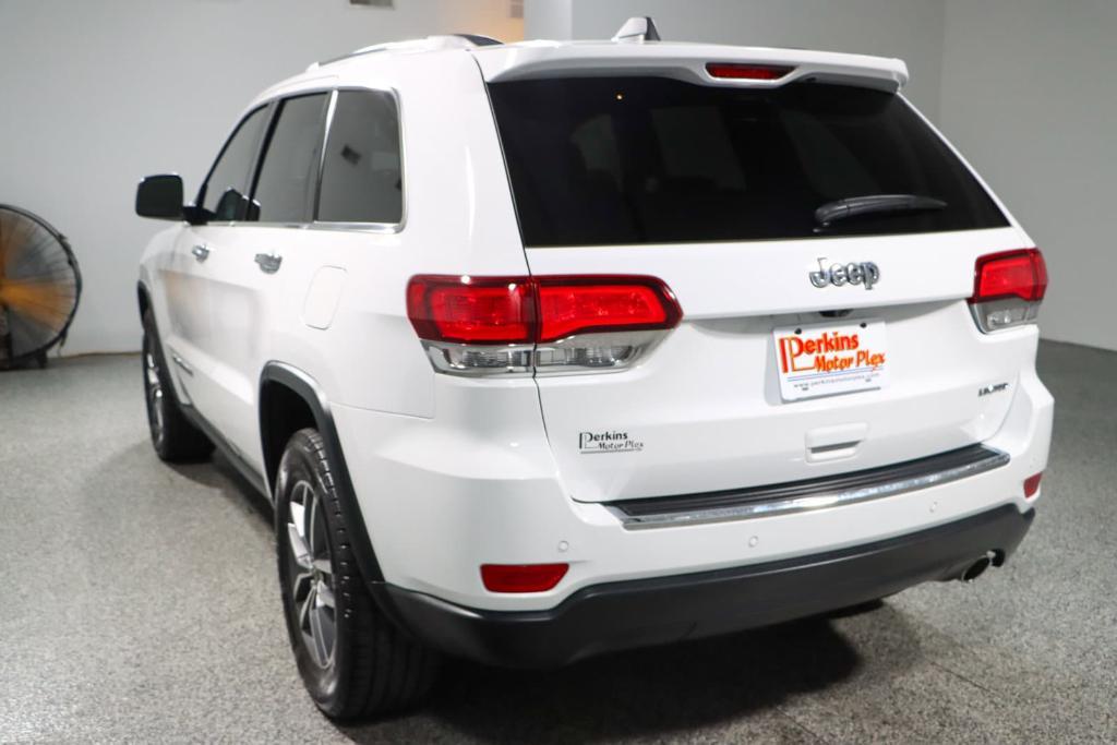 used 2020 Jeep Grand Cherokee car, priced at $20,995