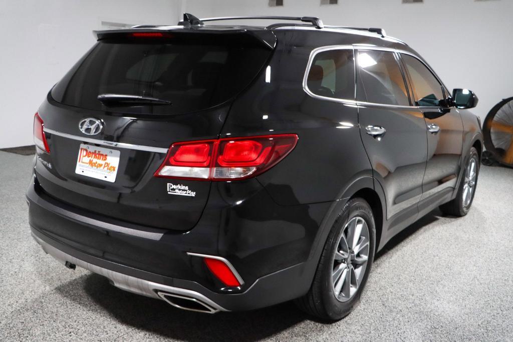 used 2017 Hyundai Santa Fe car, priced at $12,995