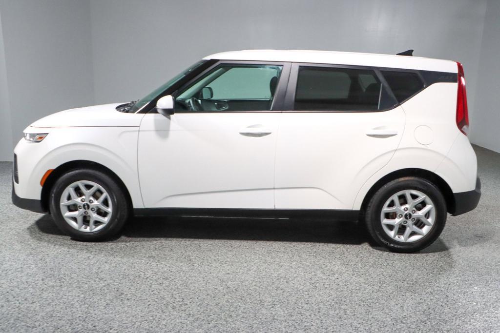 used 2022 Kia Soul car, priced at $13,995