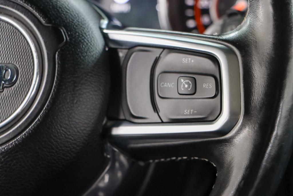used 2018 Jeep Wrangler Unlimited car, priced at $27,995