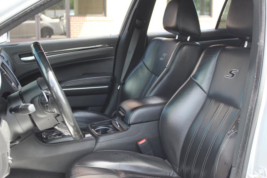 used 2021 Chrysler 300 car, priced at $21,995