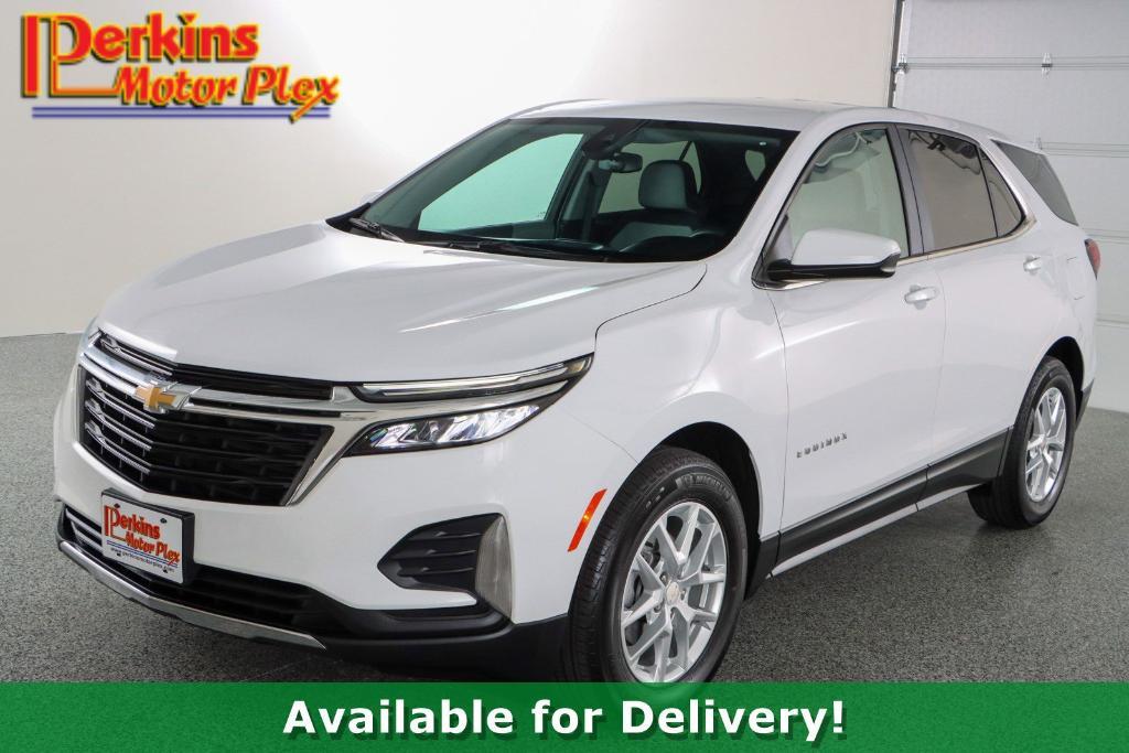 used 2023 Chevrolet Equinox car, priced at $19,895