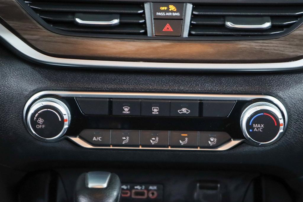 used 2023 Nissan Altima car, priced at $18,895