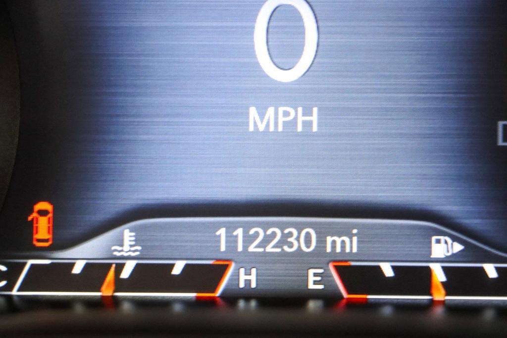used 2022 Jeep Cherokee car, priced at $17,995